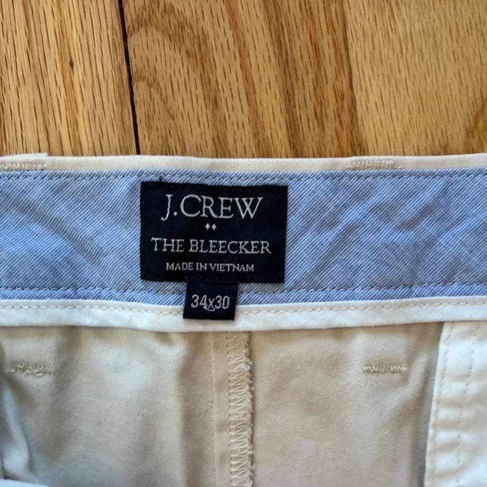 Men's J. Crew summer weight chino.  Size 34/30.
